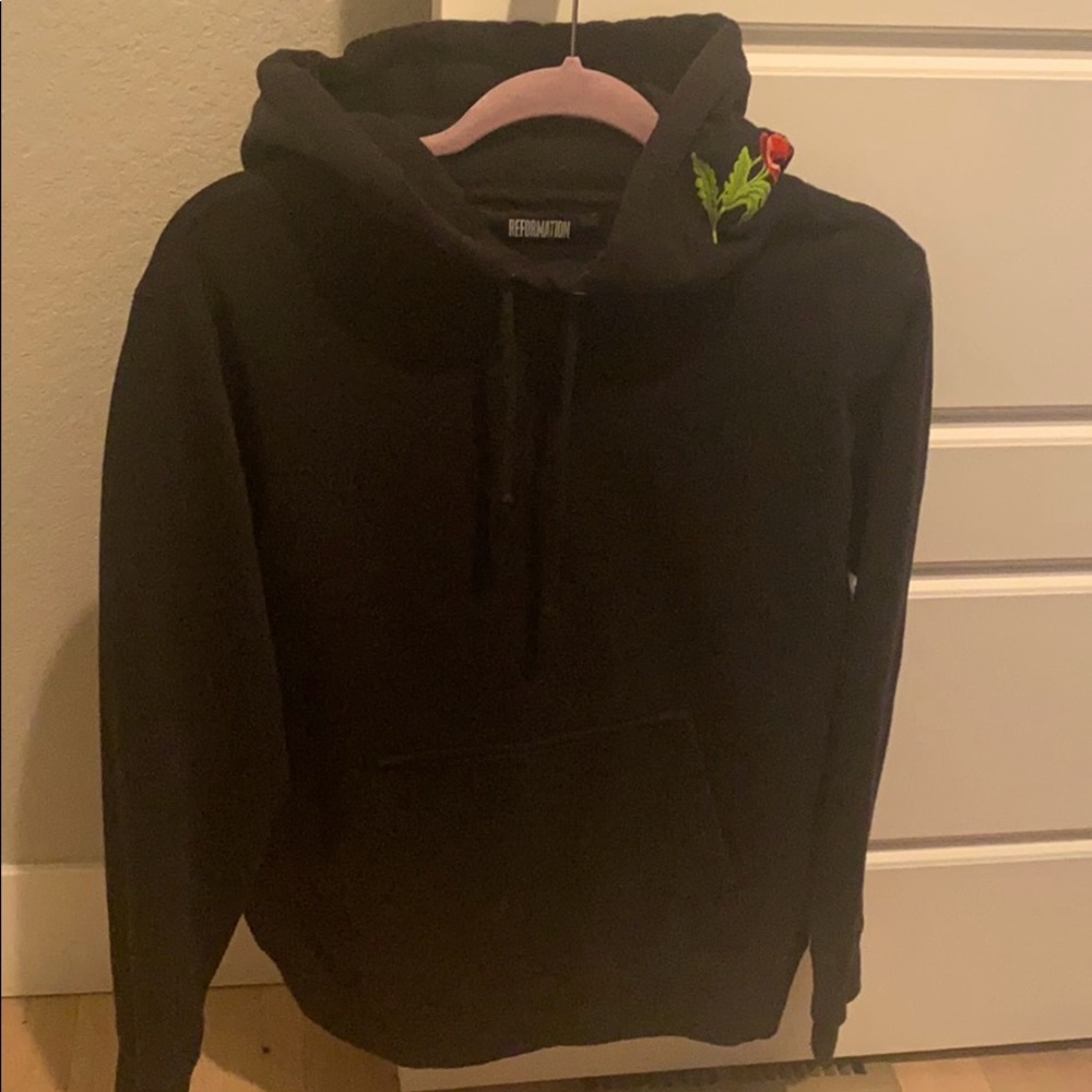 Reformation Ingrid Sweatshirt